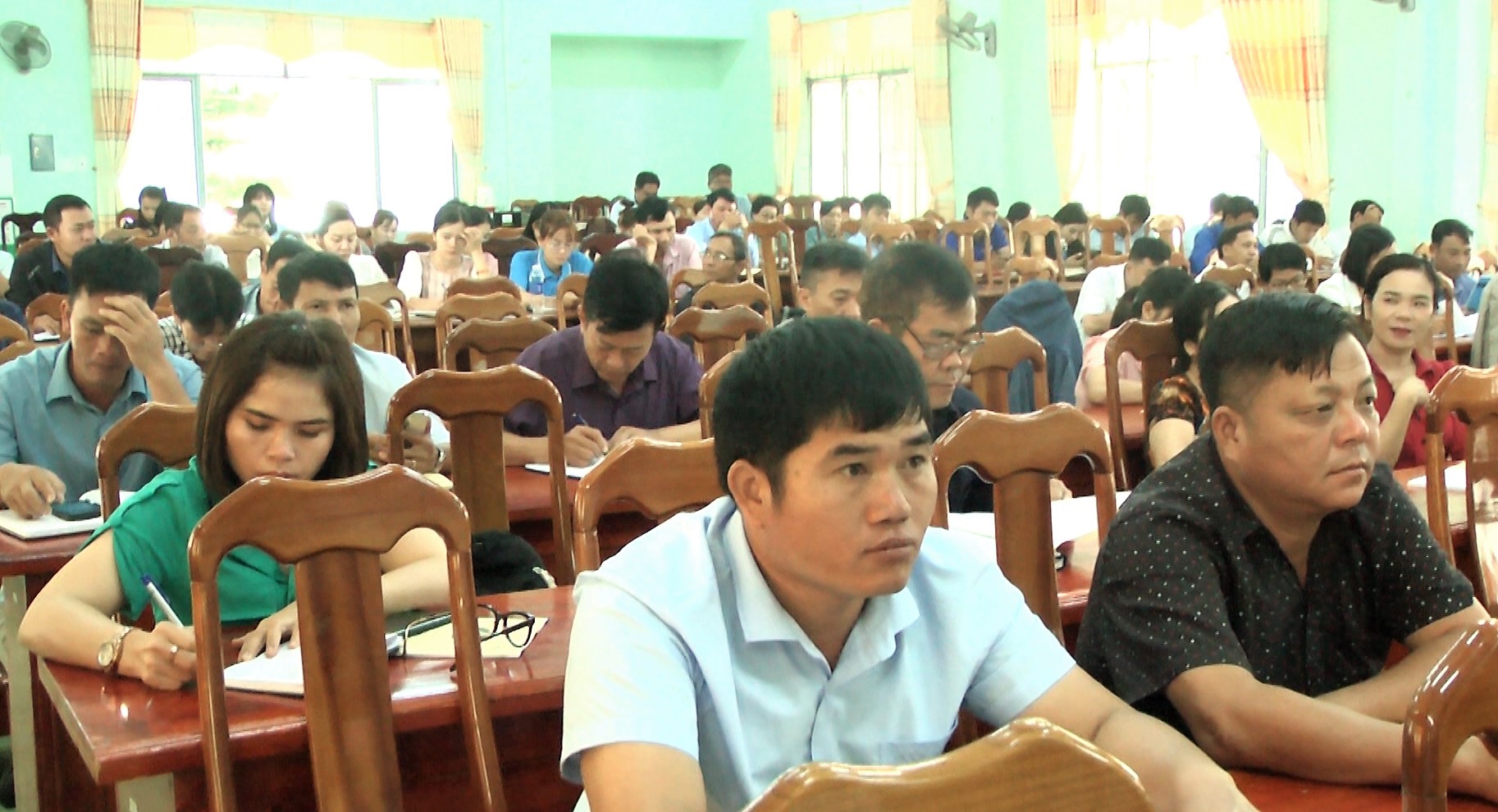 HANHBUI DRT5053.00_26_00_16.Still095